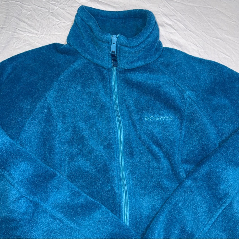 Columbia Women's fleece Jacket - Picture 2 of 5